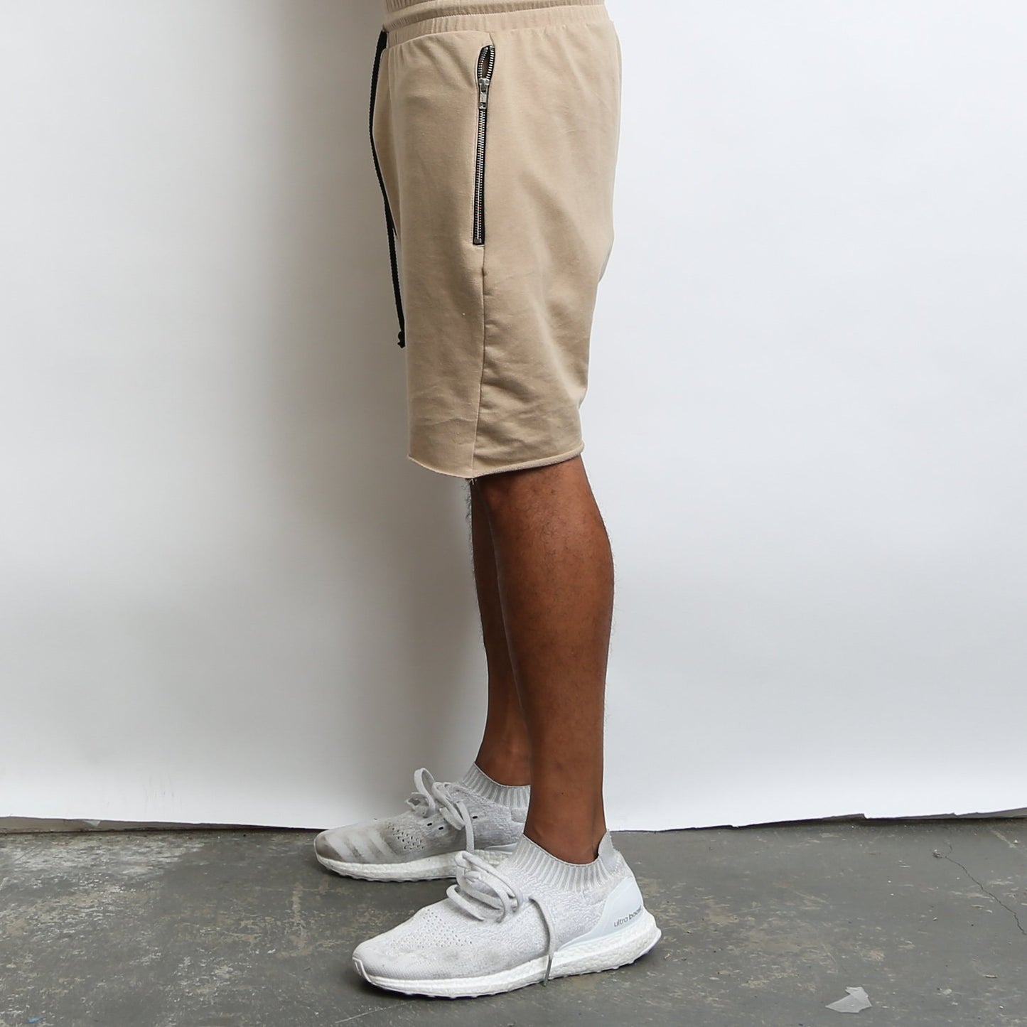 Men's Raw City Cut Short