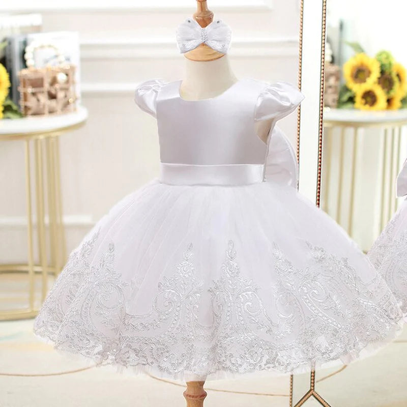 Designed Exclusively for 0-2 Year-Old Royalty: Sparkling Princess Dresses for Your Little Angel! Perfect Attire for Every Occasion: Weddings, Parties, Baptisms, and Christmas Delights