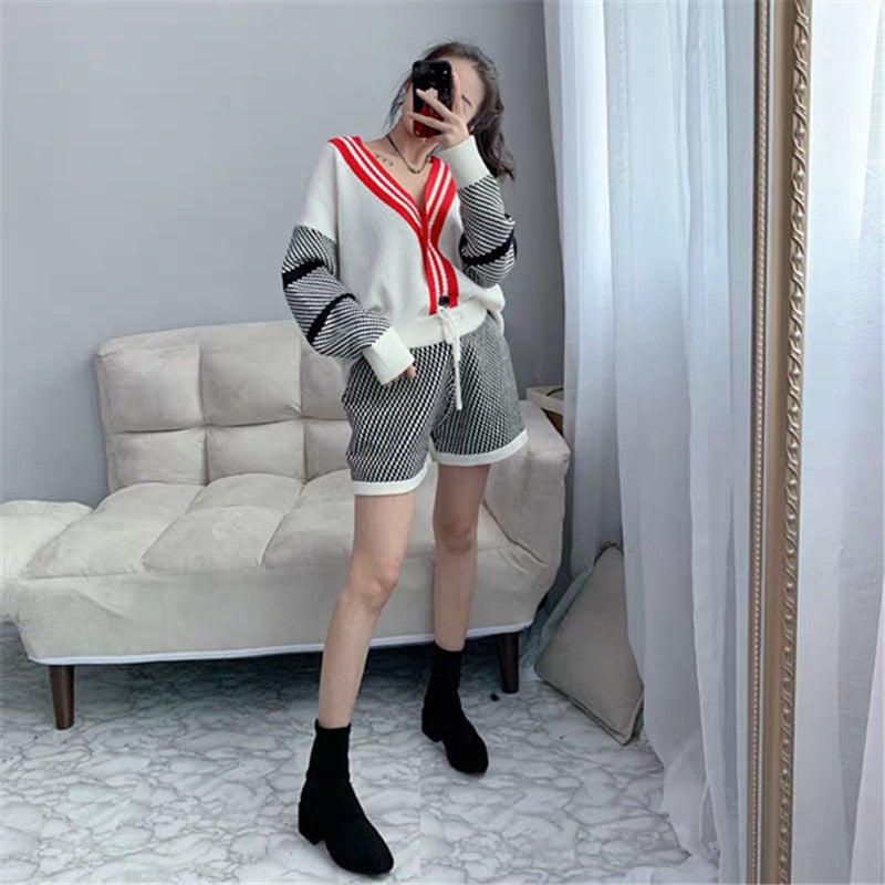 Korean Style V-collar Long-sleeved Knitted Cardigan and Shorts | Two Piece Set for Women | Fashion Knitting Patchwork 2Pcs Outfits