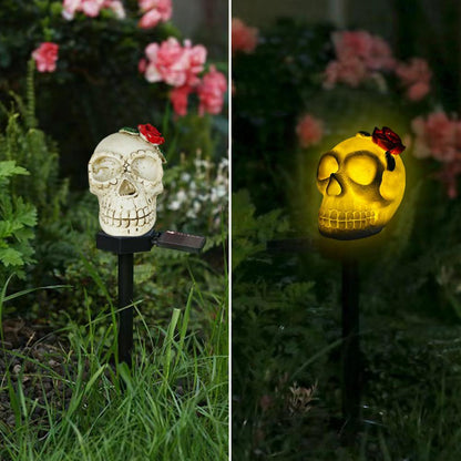 Halloween Solar Light Spooky Solar Skull Lawn Lights Waterproof Automatic Charging Easy to Install Halloween Party Decorations