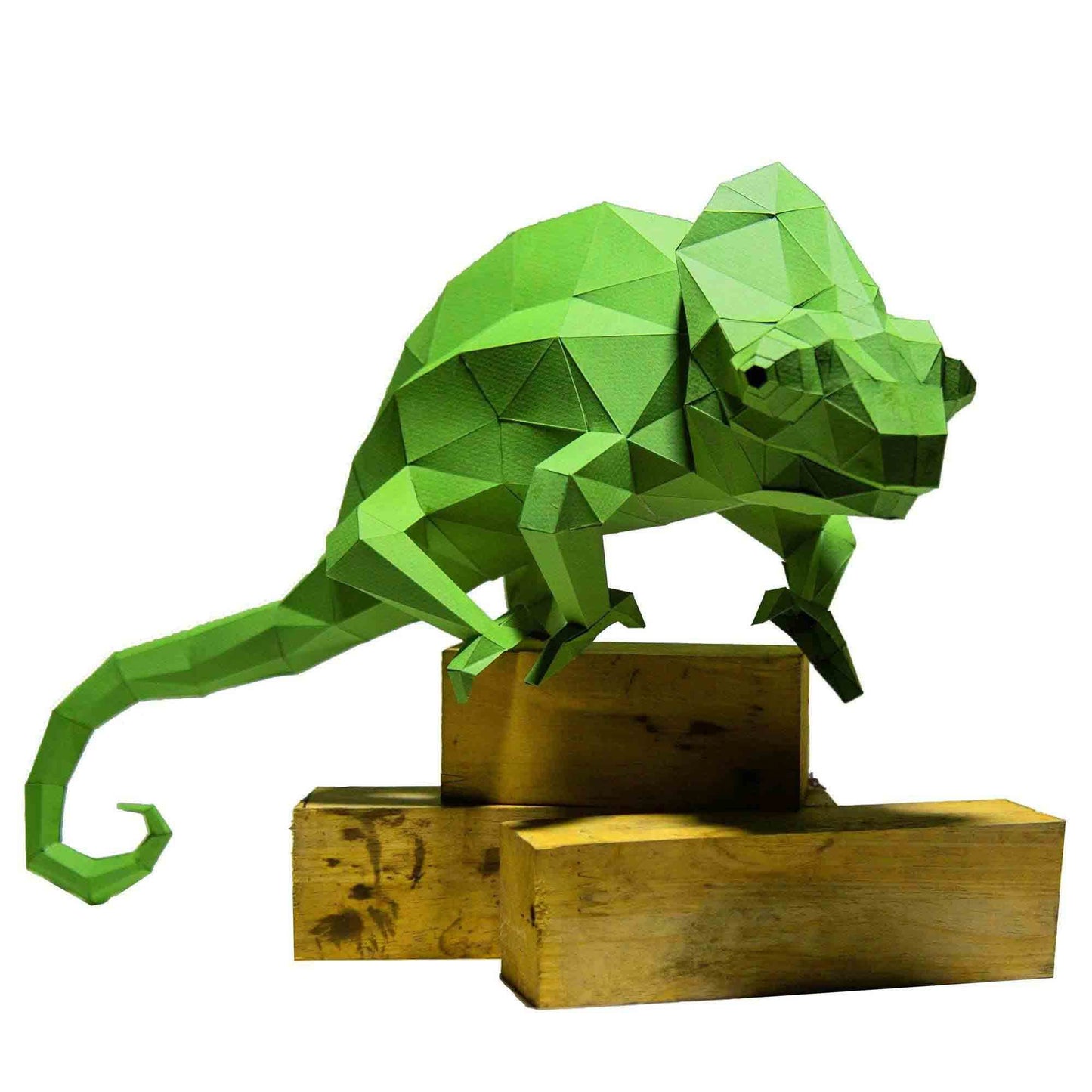 Chameleon 3D Model Table Decor