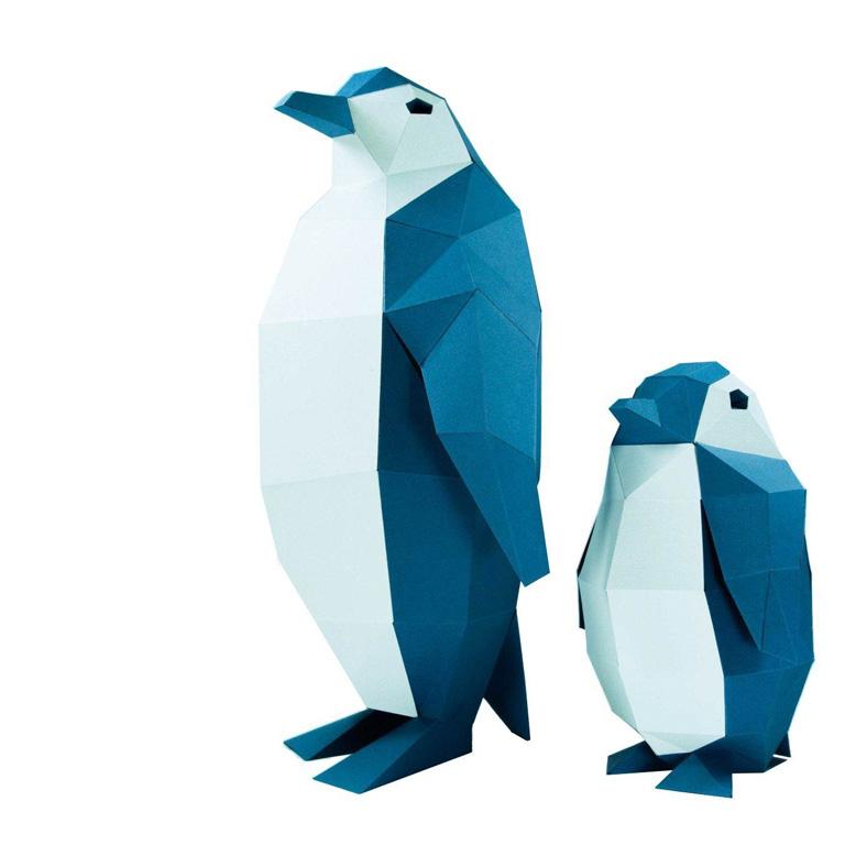 Penguin 3D Model Table Decor