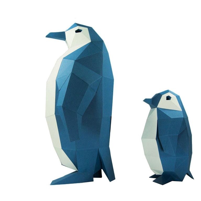 Penguin 3D Model Table Decor